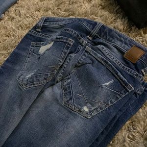 BKE Stella skinny size 25